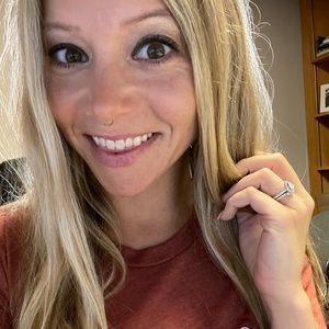 Meet your Posher, Tessa